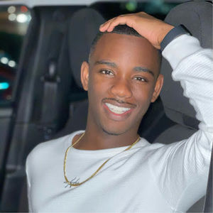 Meet your Posher, Ethan